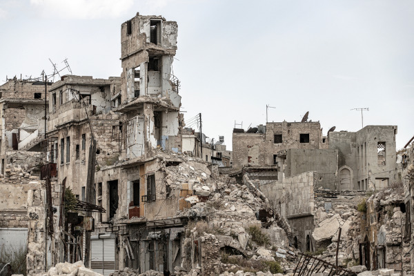 Ruínas de prédios em Aleppo.